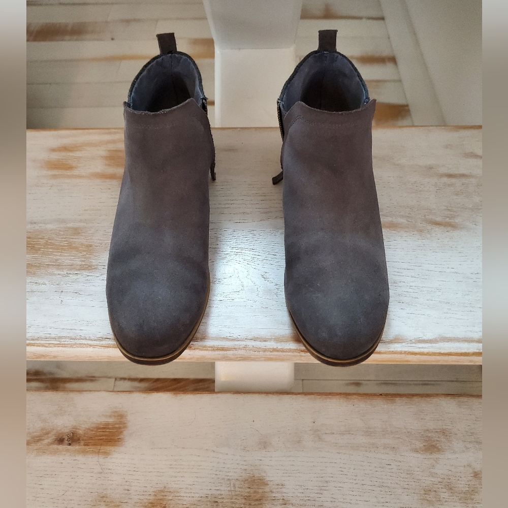 Toms booties
